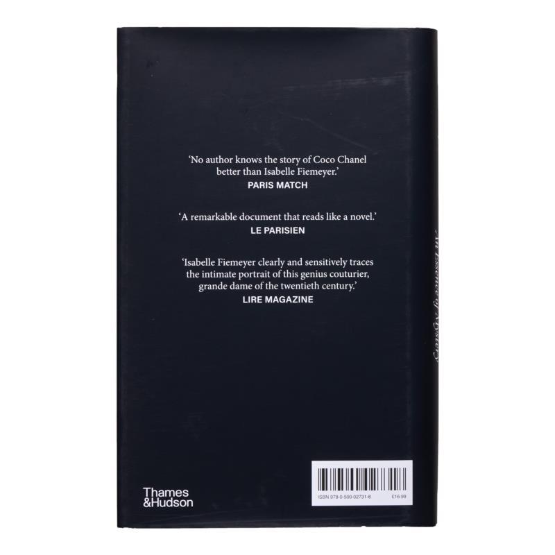 Coco Chanel Une Essence De Mys - Photography Book avis et prix