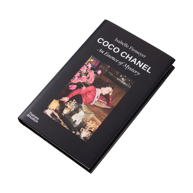 Coco Chanel Une Essence De Mys - Photography Book avis et prix